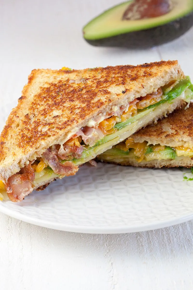 Grilled avocado sandwich