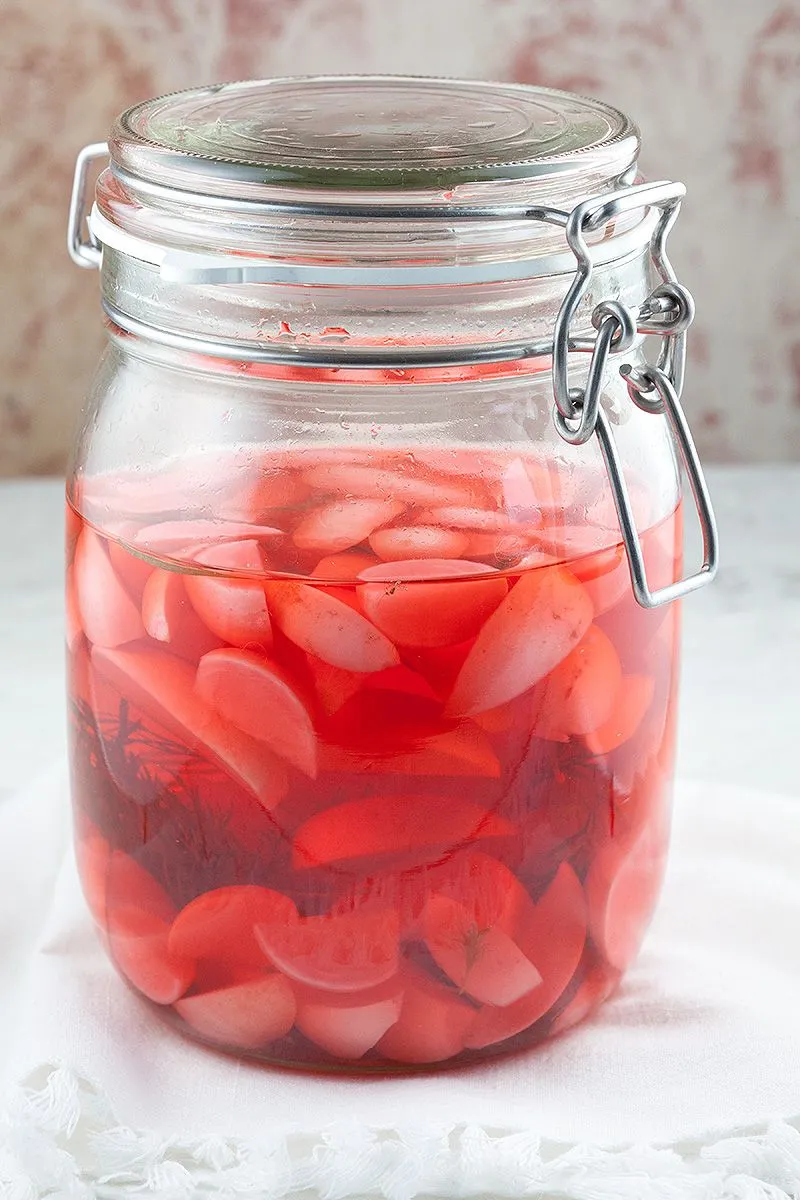 Pickled radishes