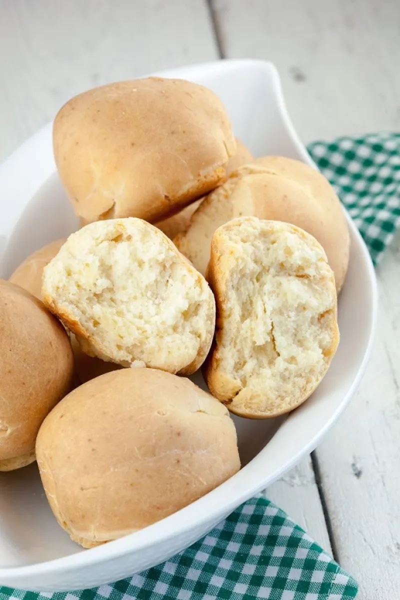 Buttermilk rolls