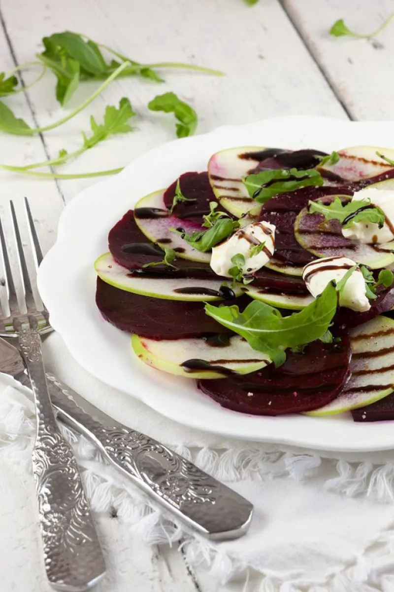 Green apple and beetroot carpaccio