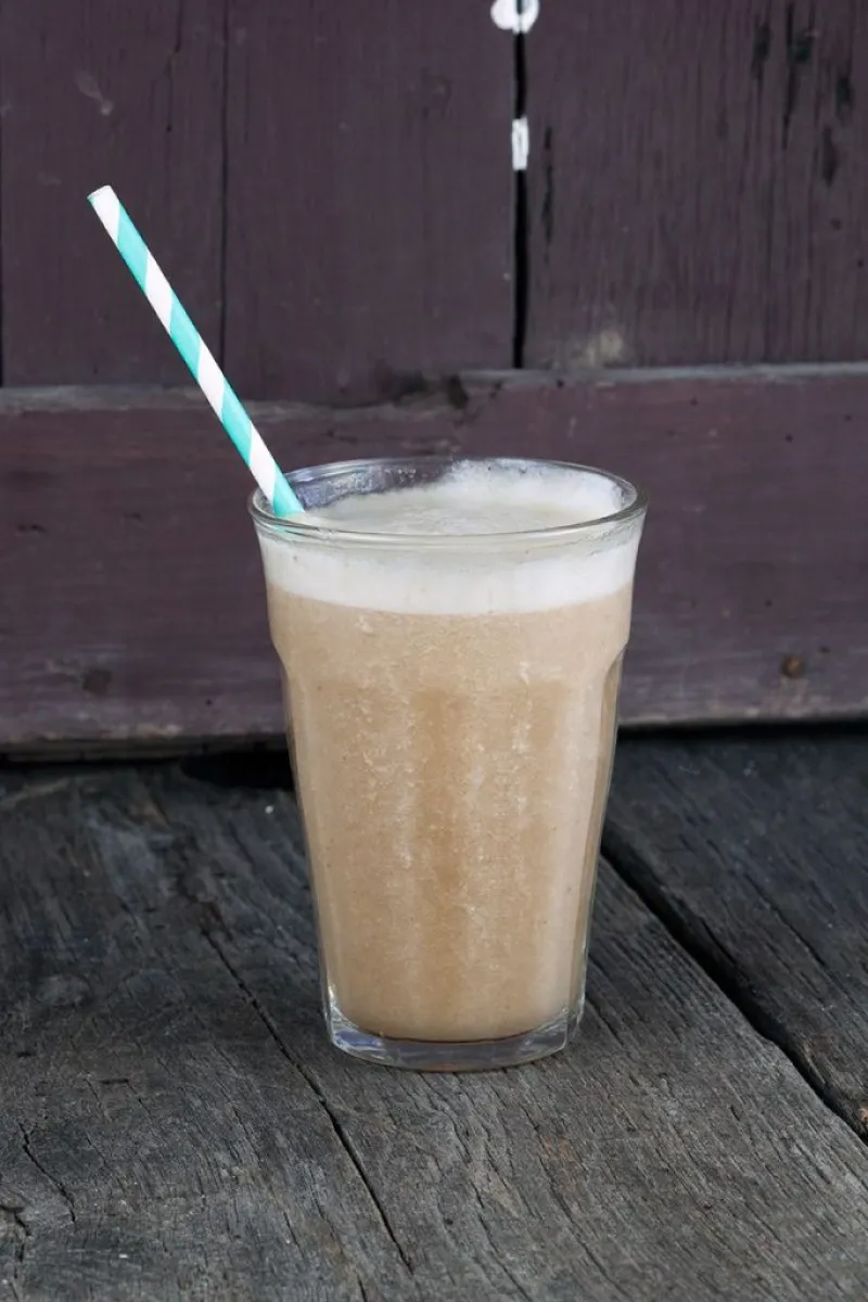 Vegan banana milk