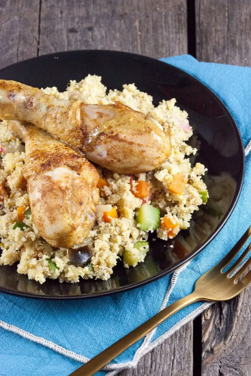 Couscous with veggies and chicken legs