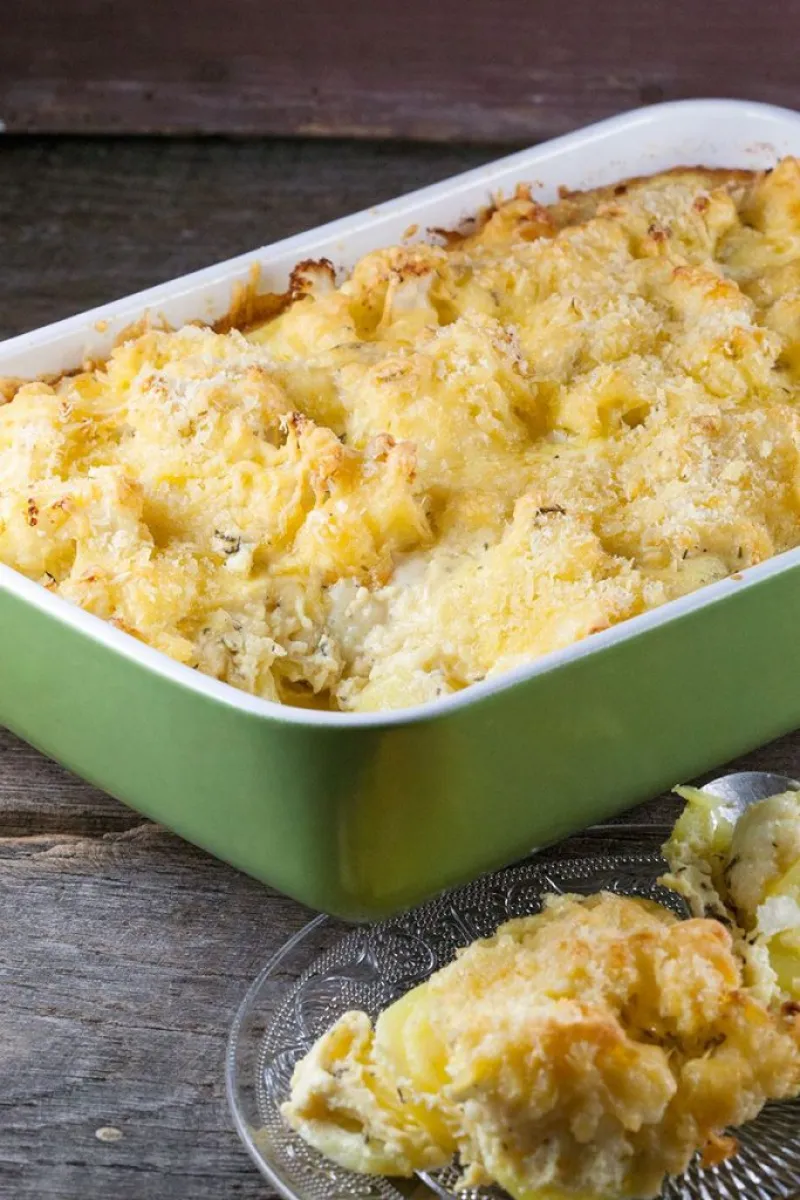 Potato and cauliflower gratin
