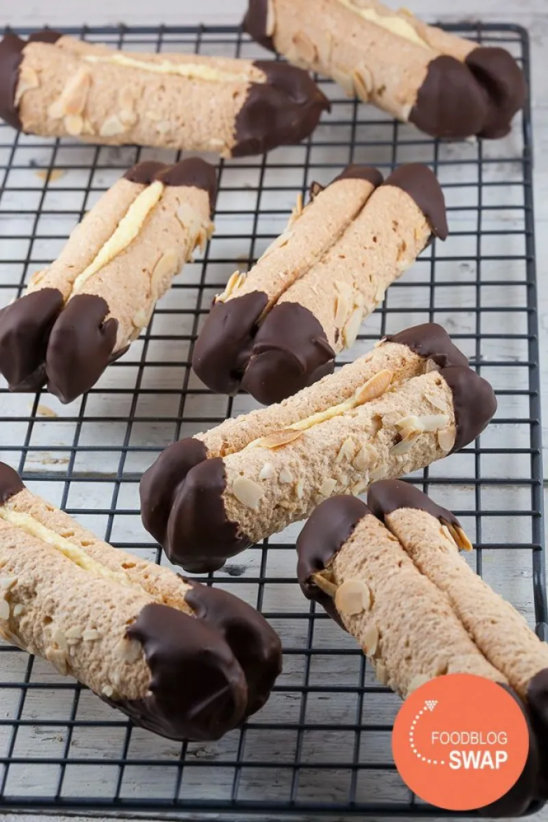 Dutch bokkenpootjes (goat's feet biscuits)