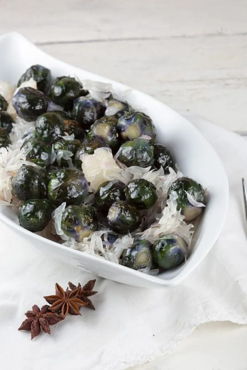 Oven-roasted purple Brussels sprouts and pomelo