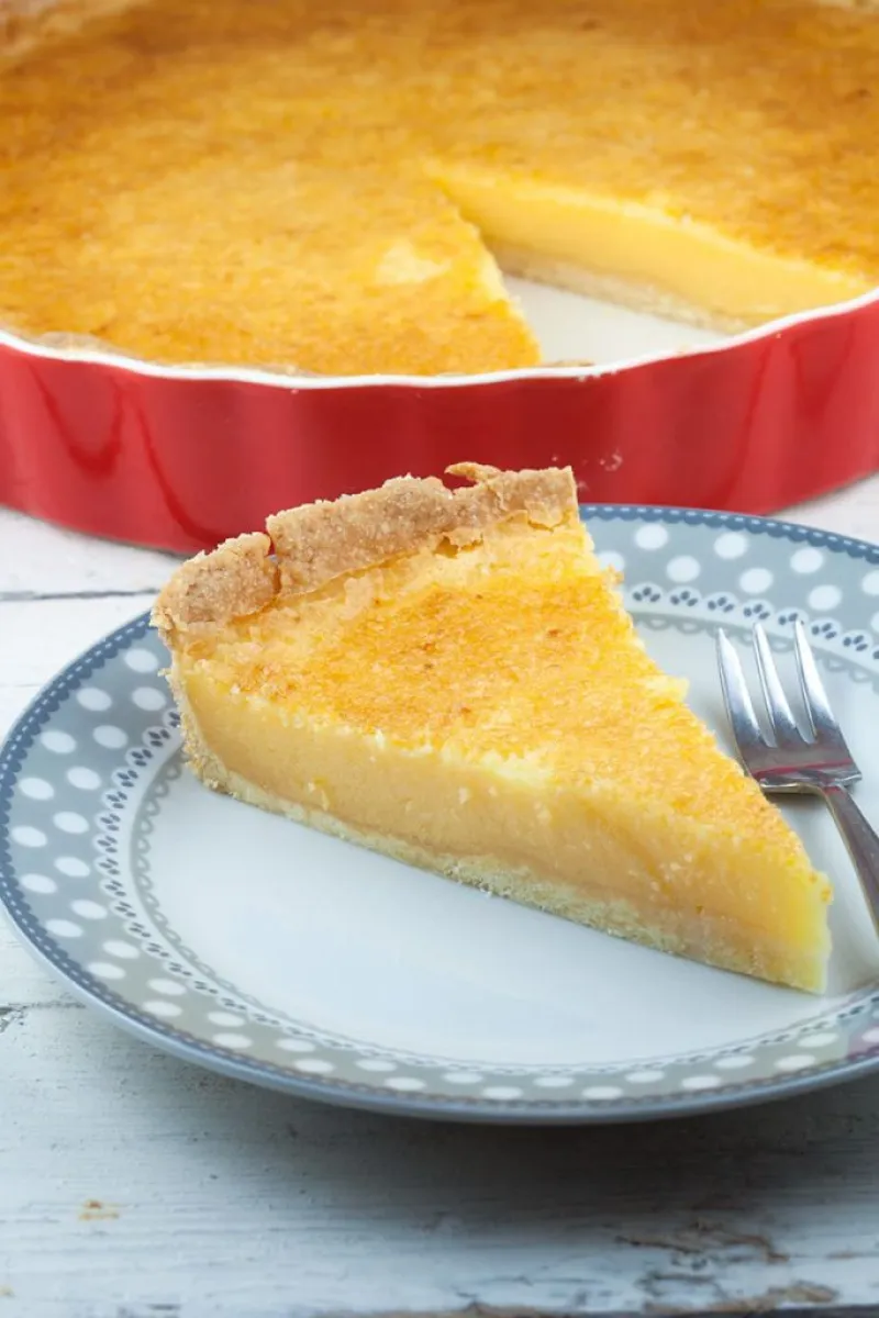 Buttermilk lemon pie