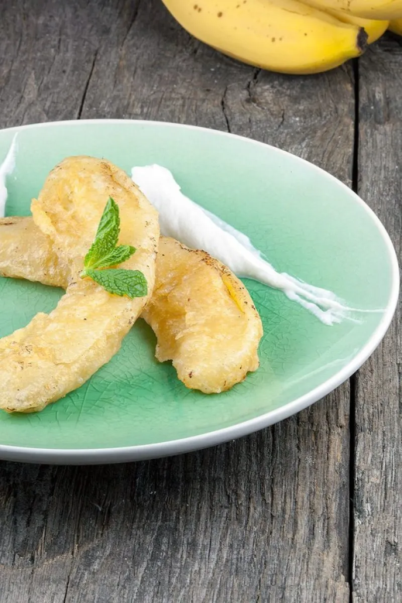 Fried banana and whipped coconut