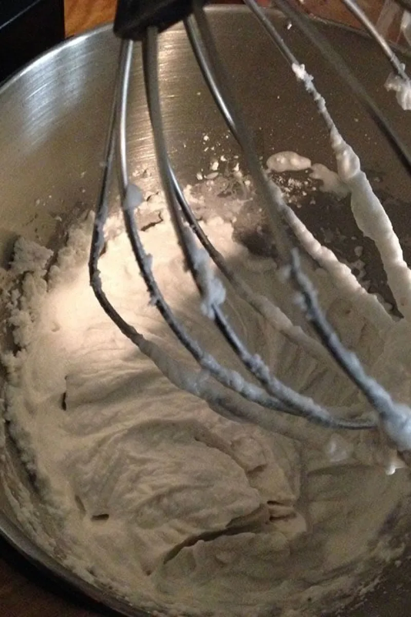 Whipped coconut cream