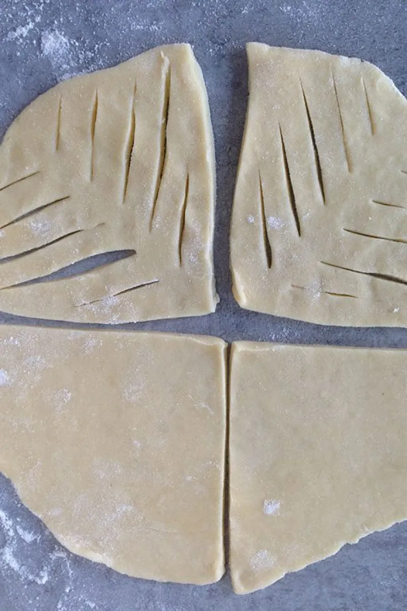 Cutting the kurabiye elmali 2