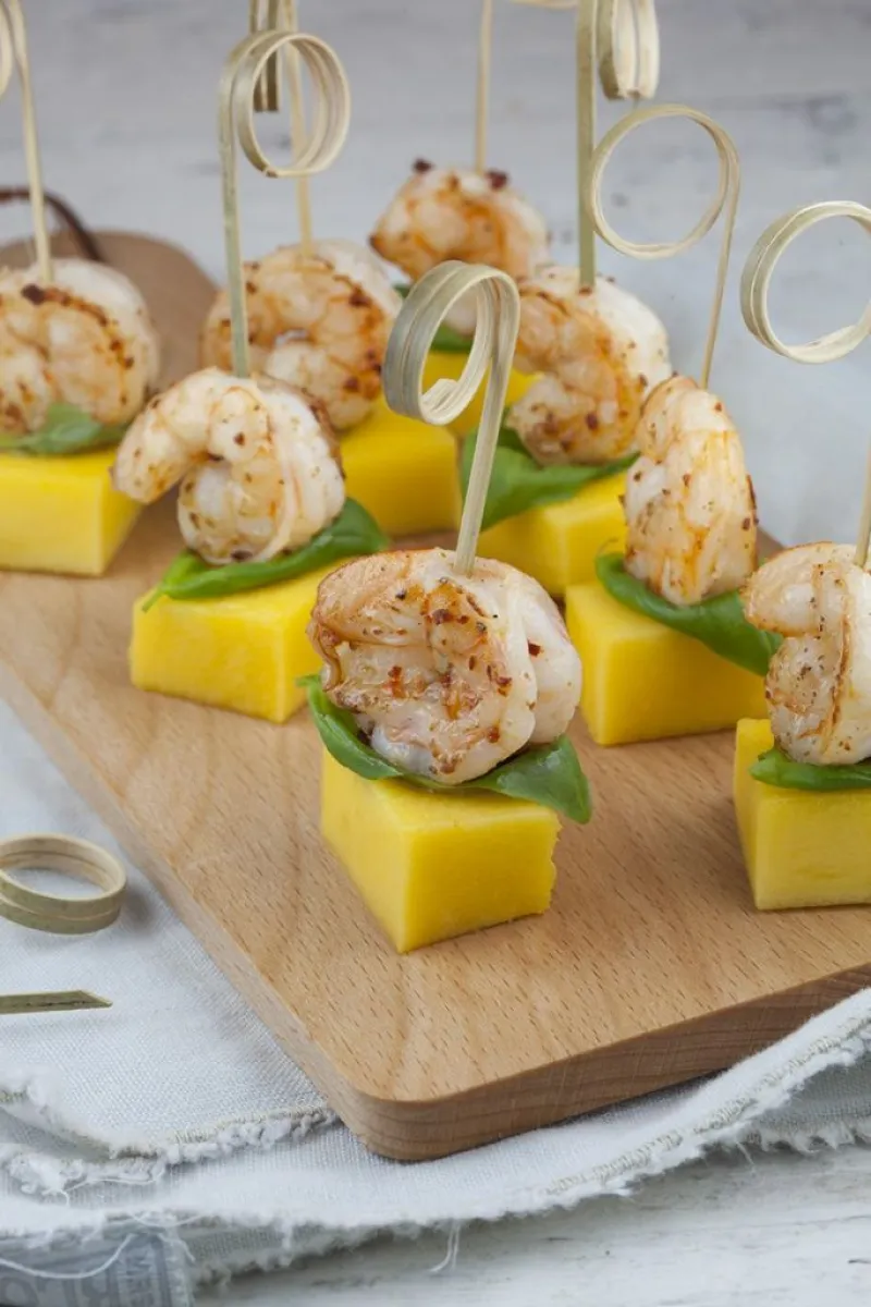 Mango shrimp bites
