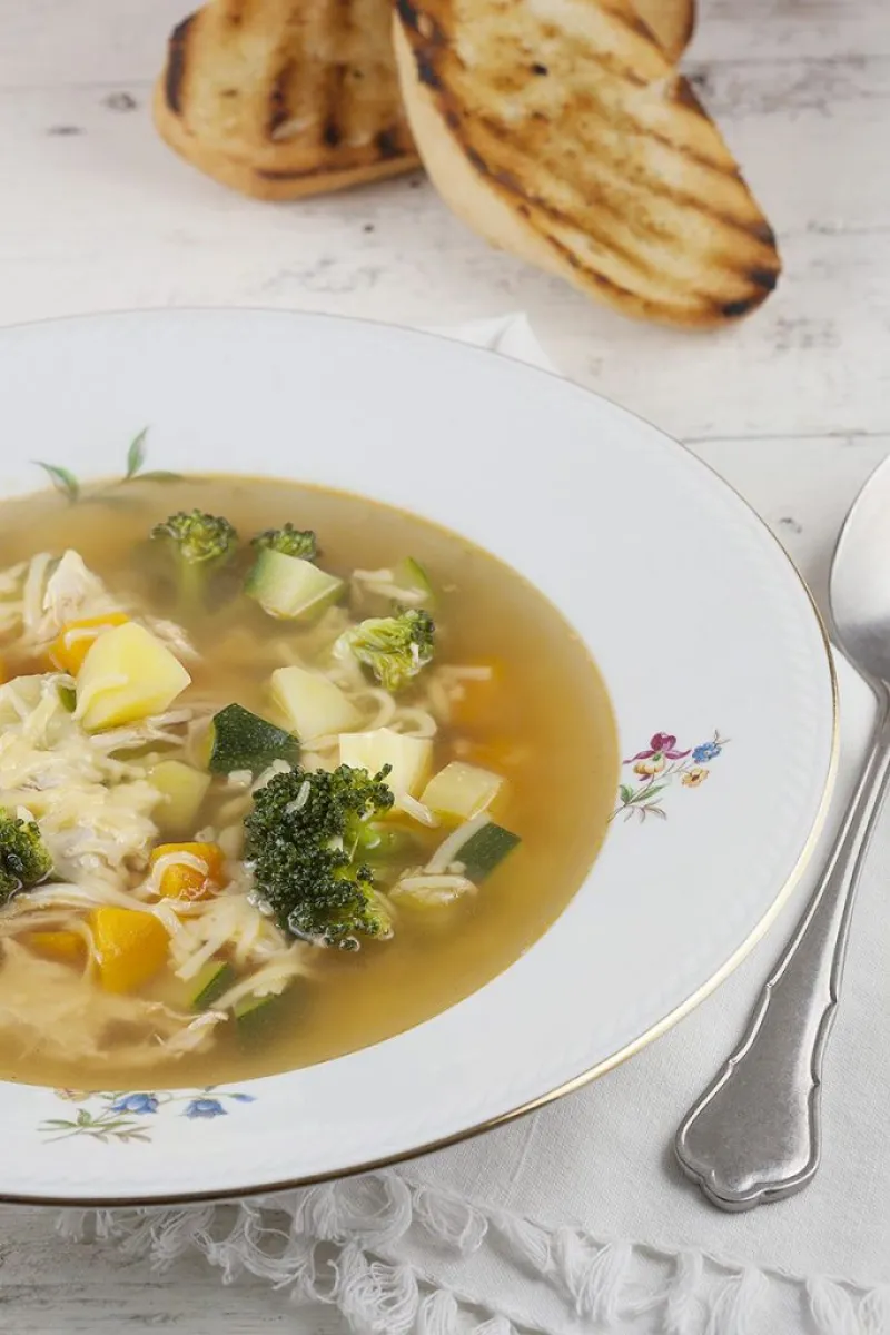 Spiced chicken and vegetable soup