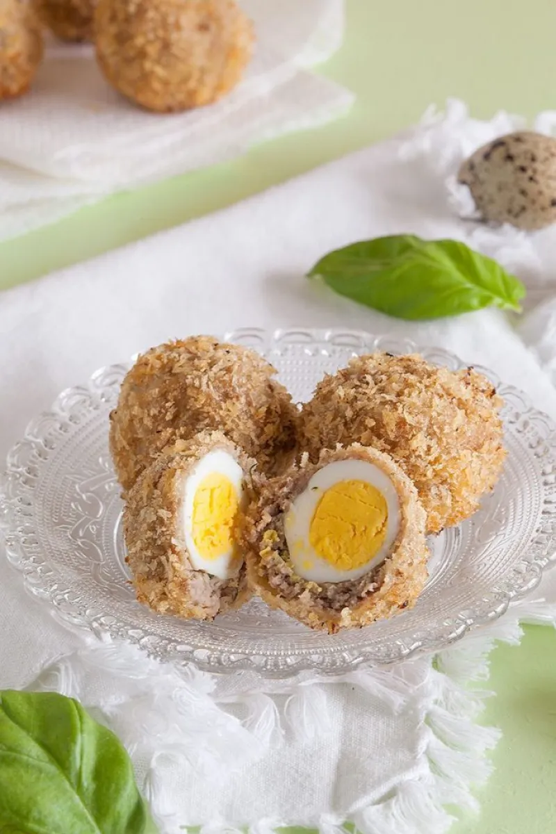 Scotch quail eggs