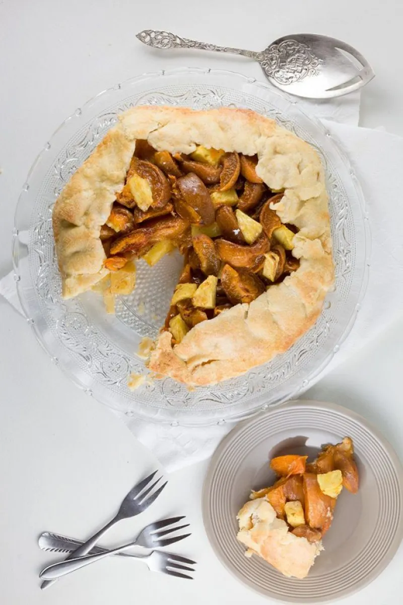 Pineapple-apricot galette