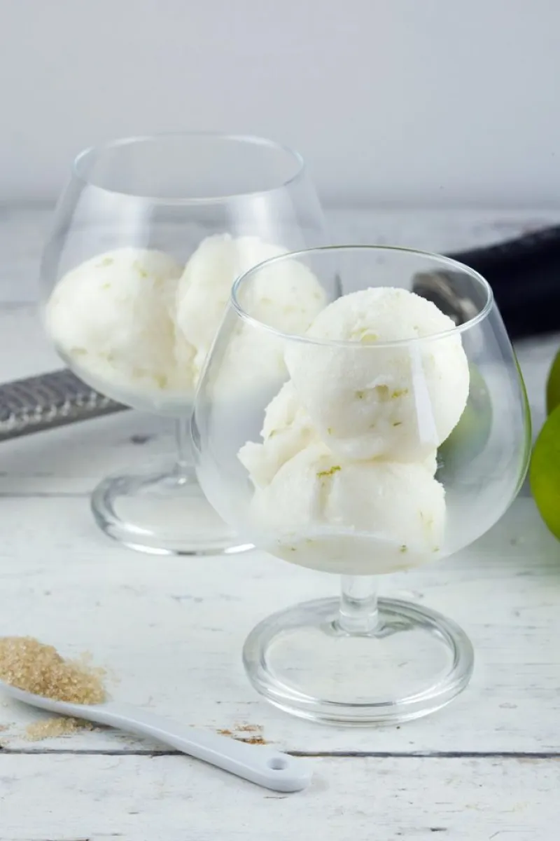 Caipirinha sorbet
