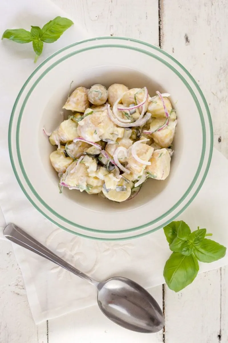 Refreshing potato salad