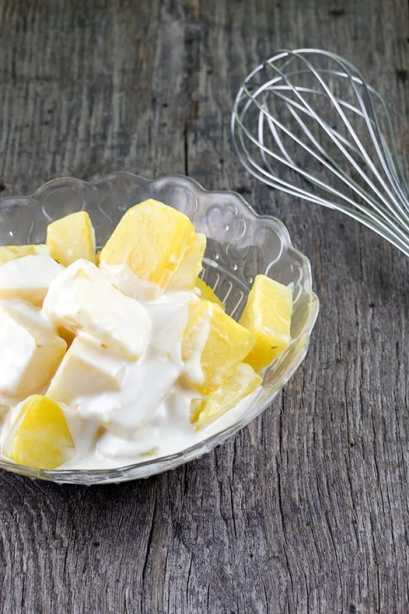 Kohlrabi in a creamy sauce