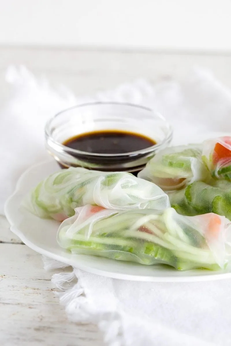 Celery and cucumber spring rolls