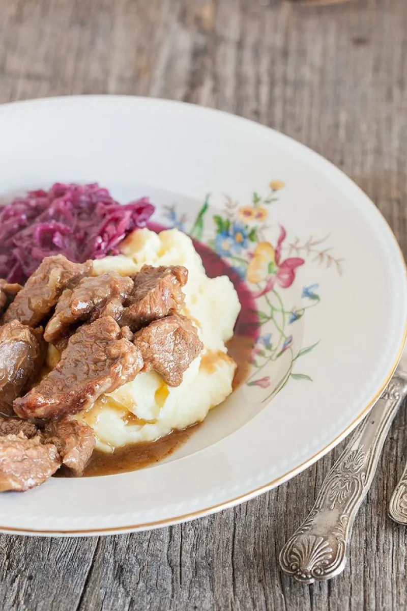 Classic hachee - Dutch beef stew