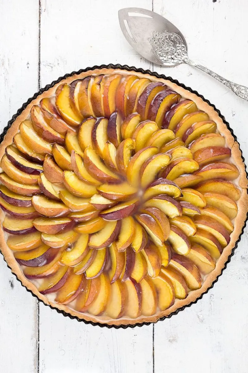 Dutch peach pie - perzikvlaai