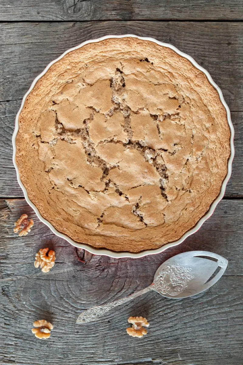 Walnut pie