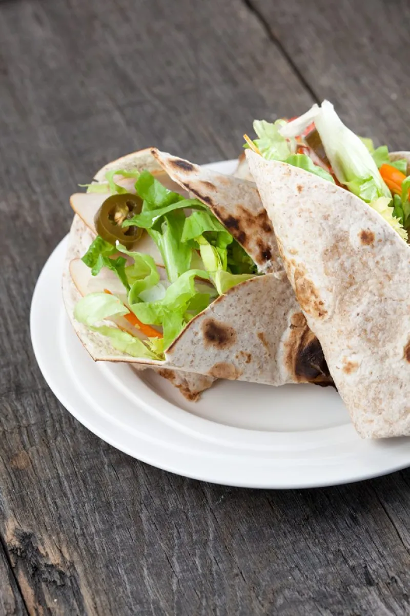 Chicken and jalapeño lunch wrap