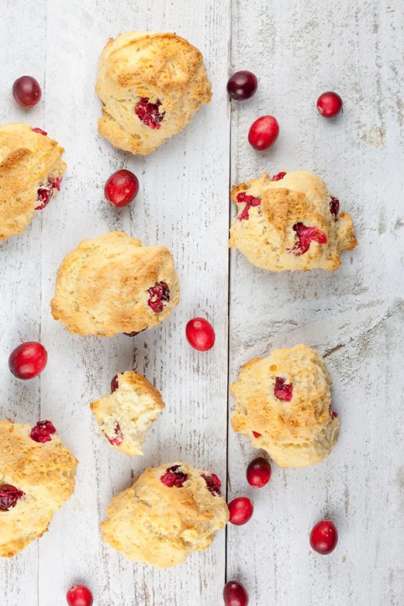 Cranberry and grapefruit scones