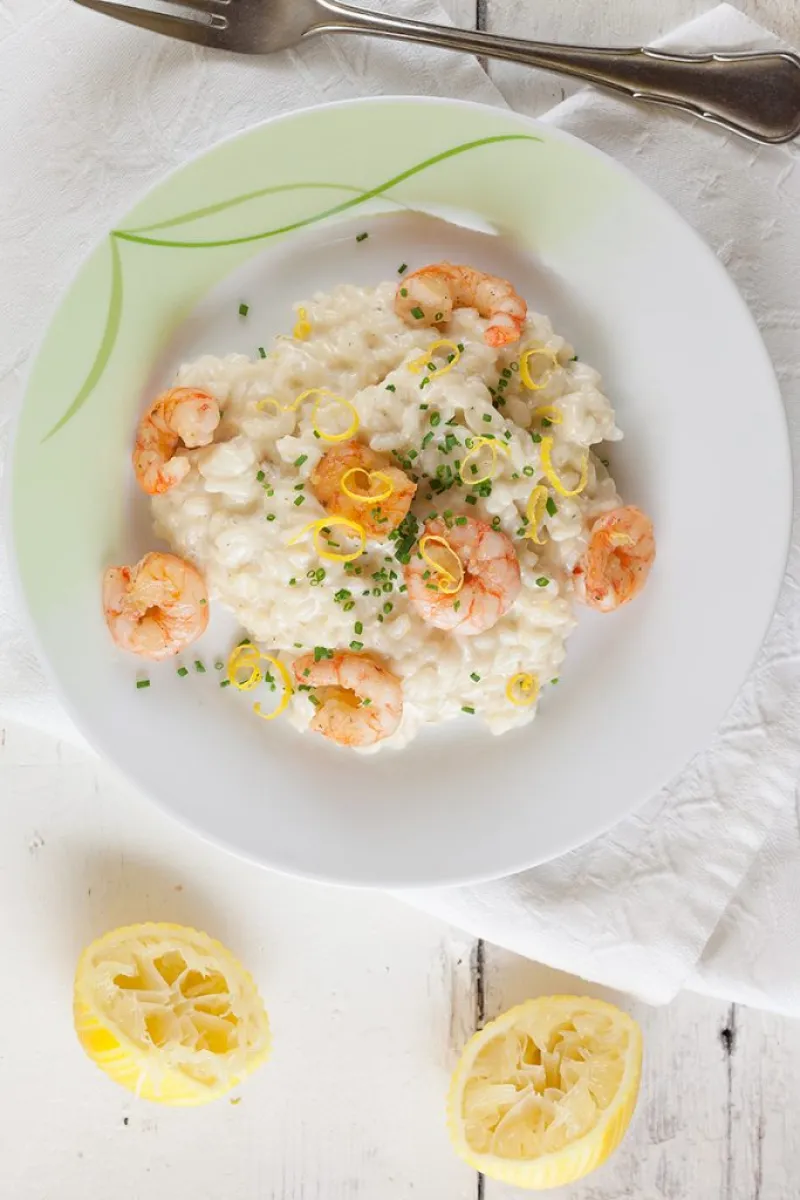 Creamy lemon risotto with shrimps