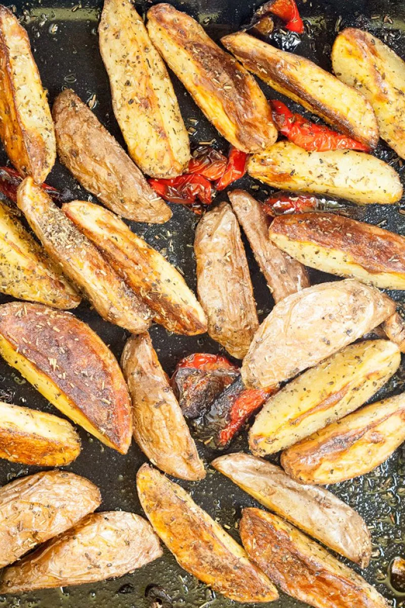 Easy oven-roasted red potatoes with peppers