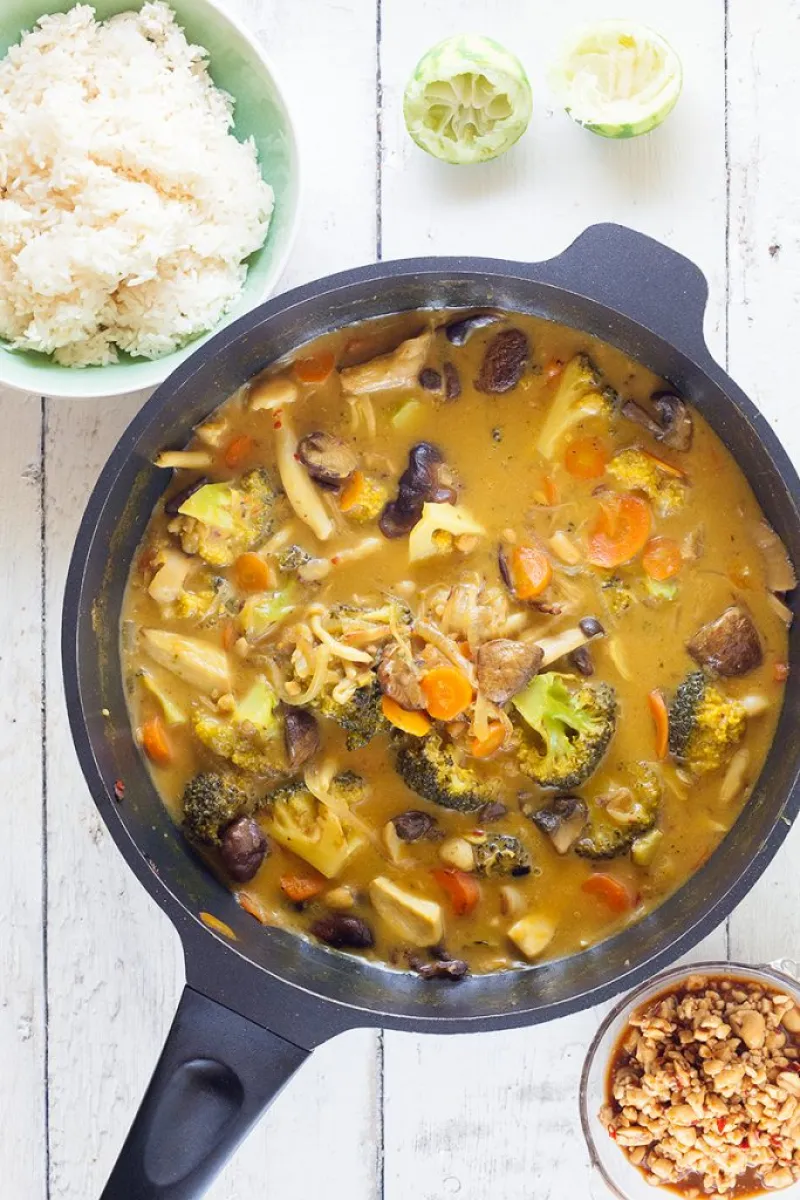 Mushroom curry with rice