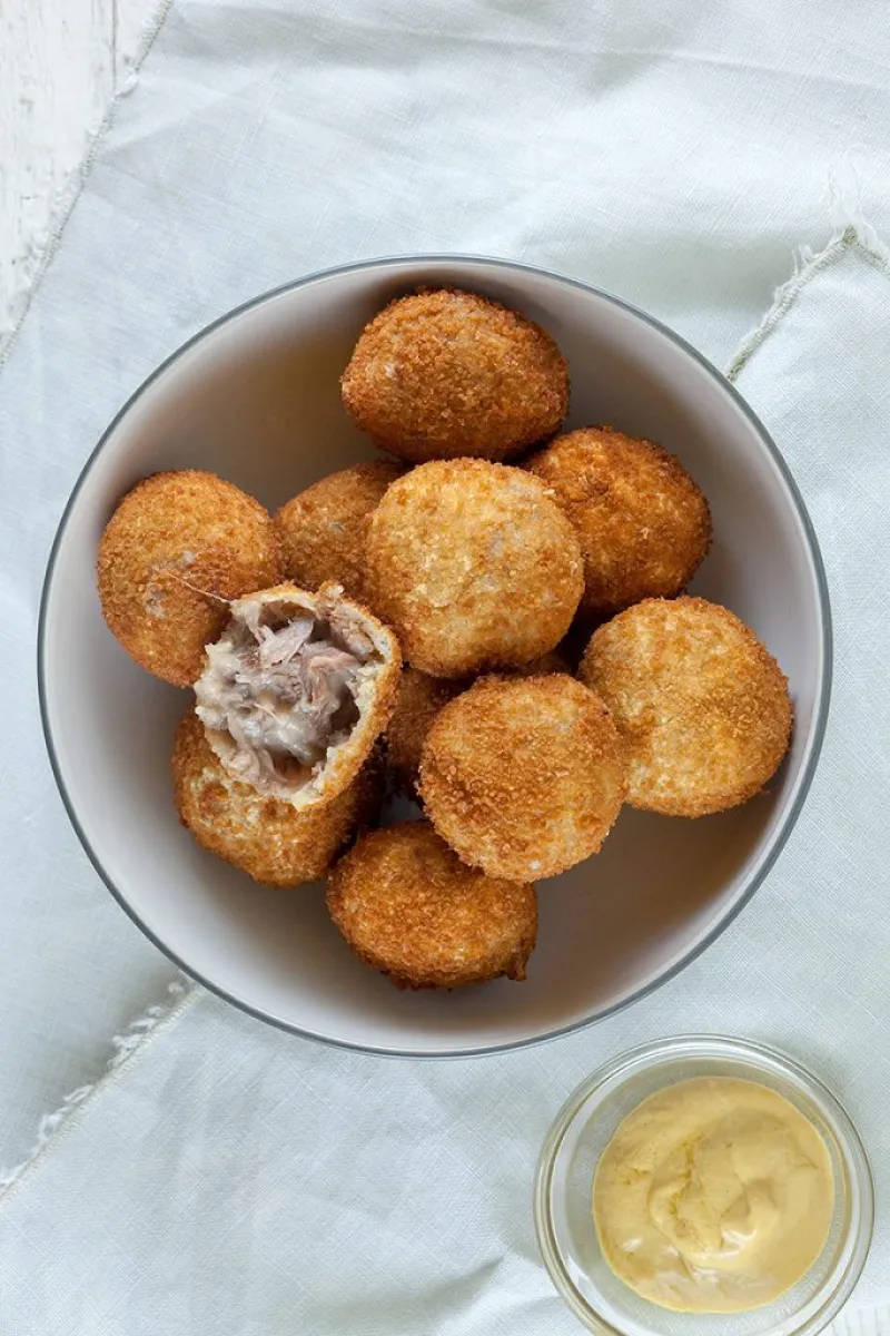 Homemade bitterballen