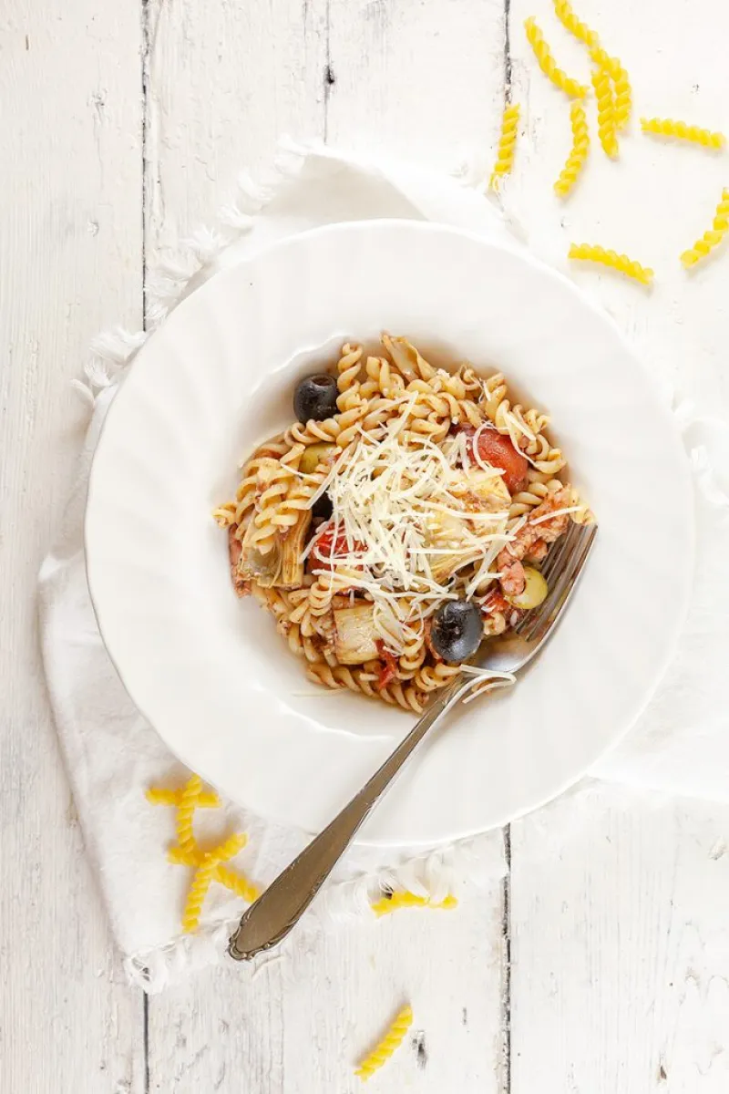 Artichoke and olive pasta