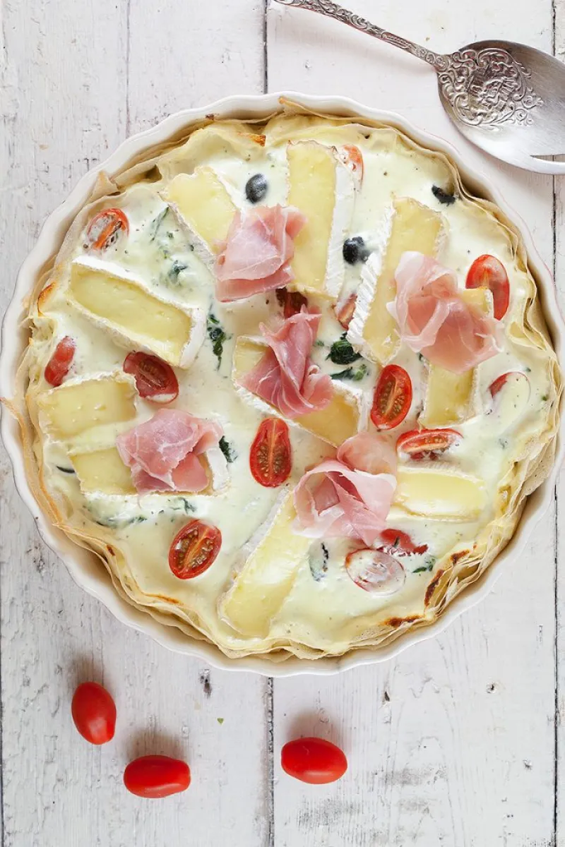 Crunchy quark and spinach pie