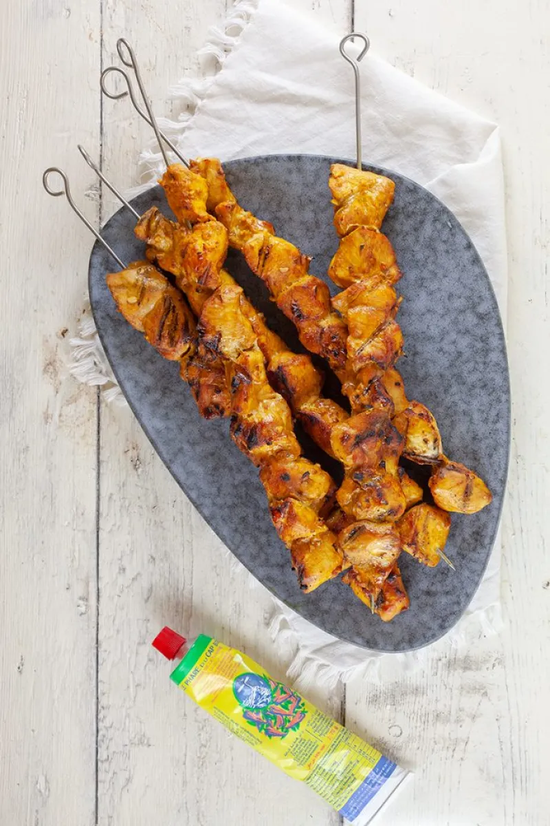 Turmeric chicken kebabs