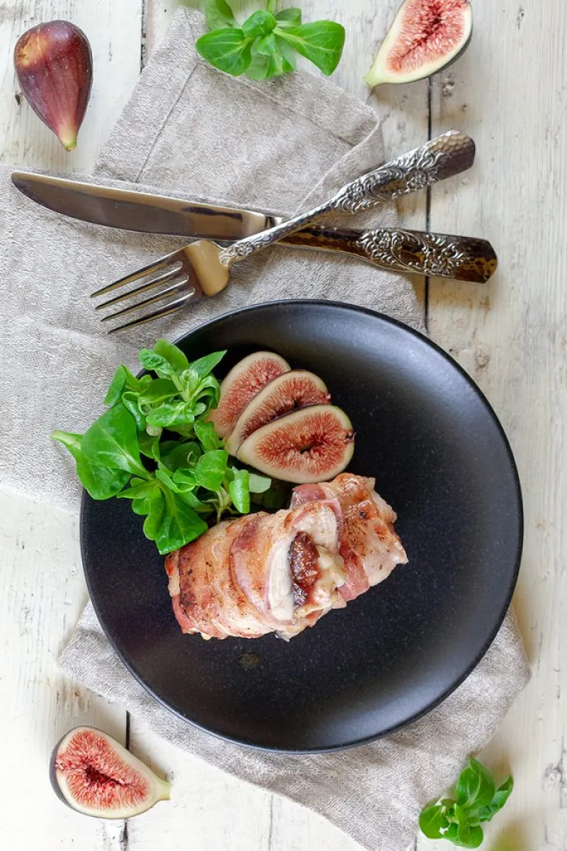 Fig and camembert chicken