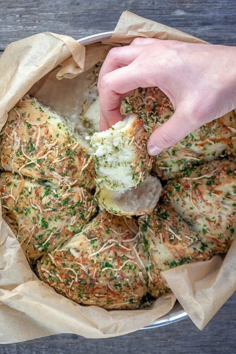 Garlic and herb bread
