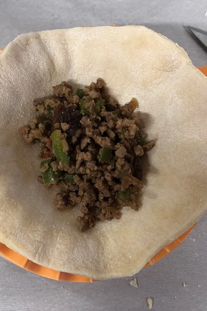 Filling Antillean pastechi