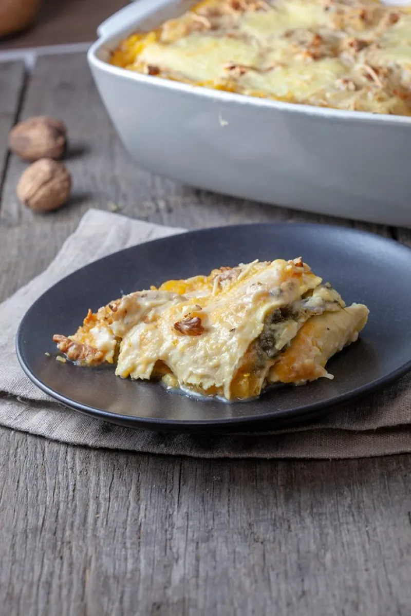 Pumpkin and spinach lasagne