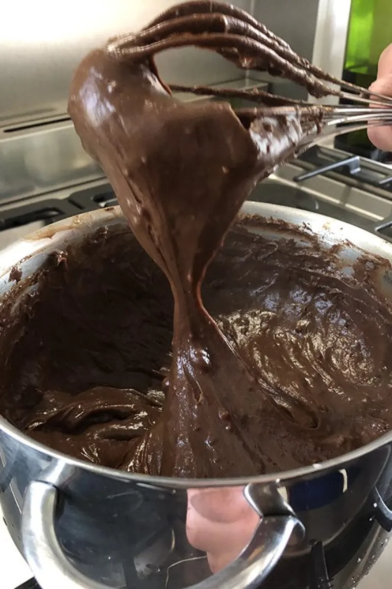 Chocolate malteser pie filling