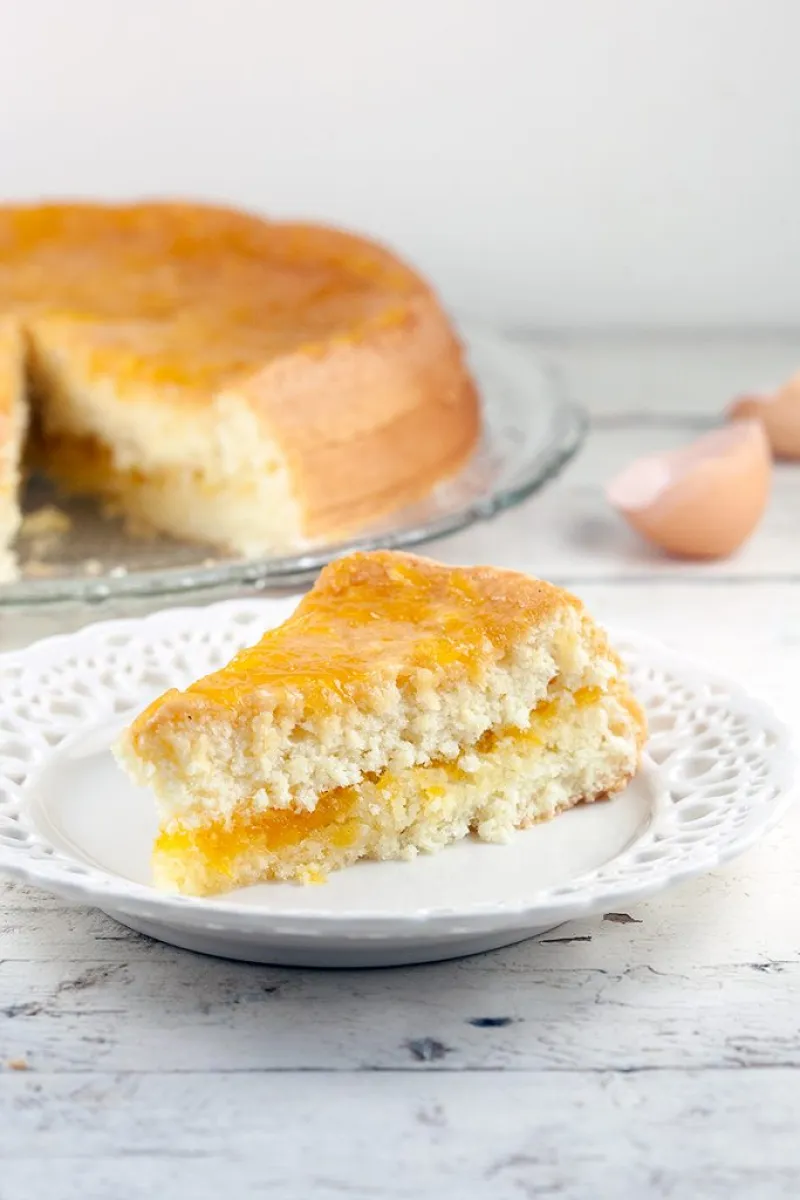 Jam sponge cake
