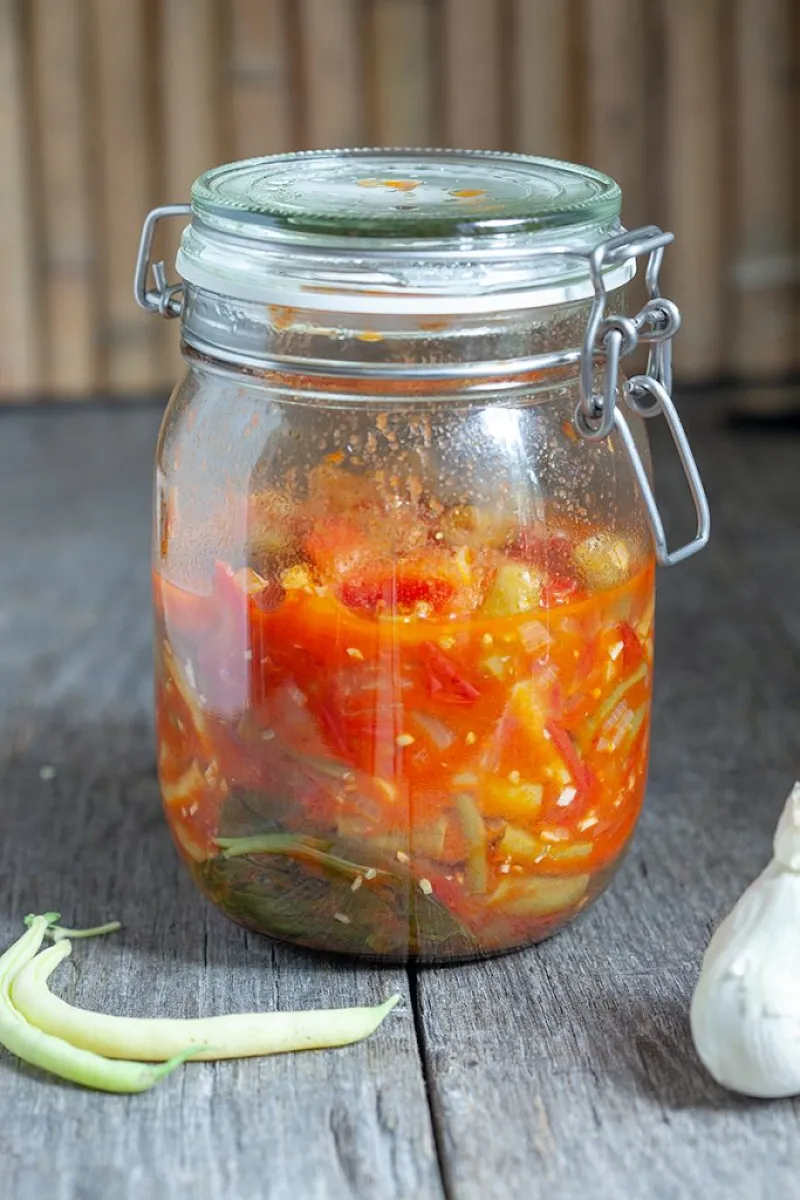 Pickled beans in tomato sauce