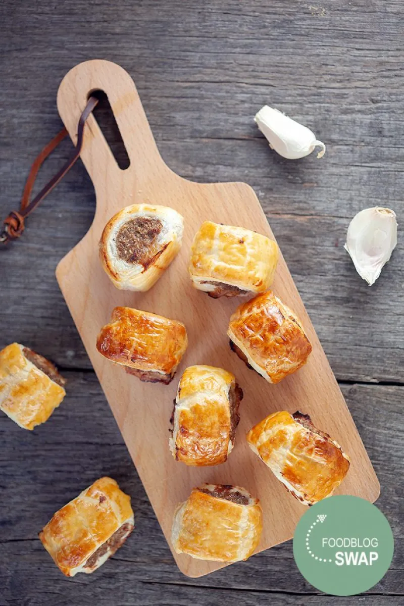 Mini pigs in a blanket