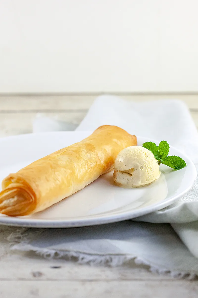 Oven baked banana lumpia
