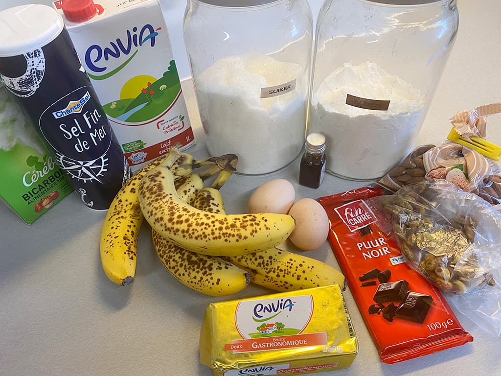 Banana bread with nuts and chocolate ingredients