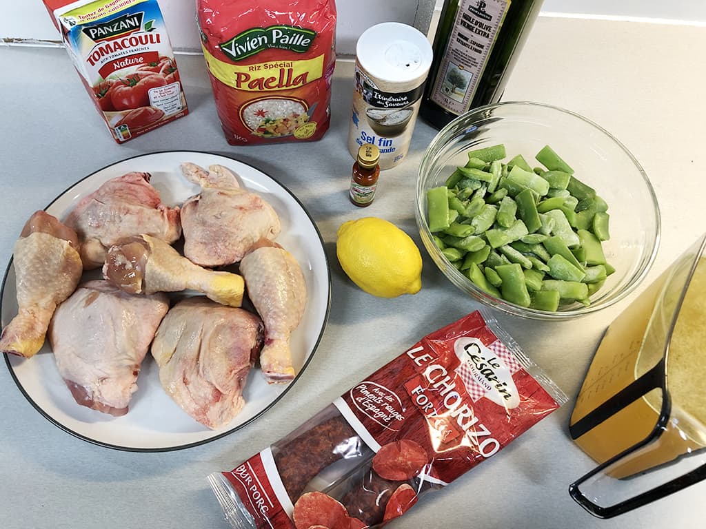 Chicken and chorizo paella ingredients