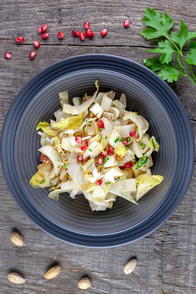 Chicory salad with pomegranate