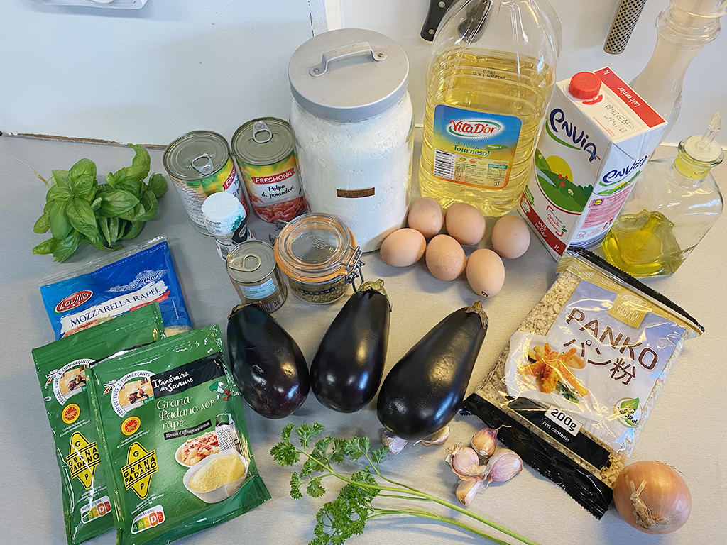 Fried eggplant parmigiana ingredients