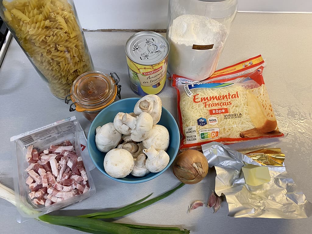 Hawaiian pasta bake ingredients