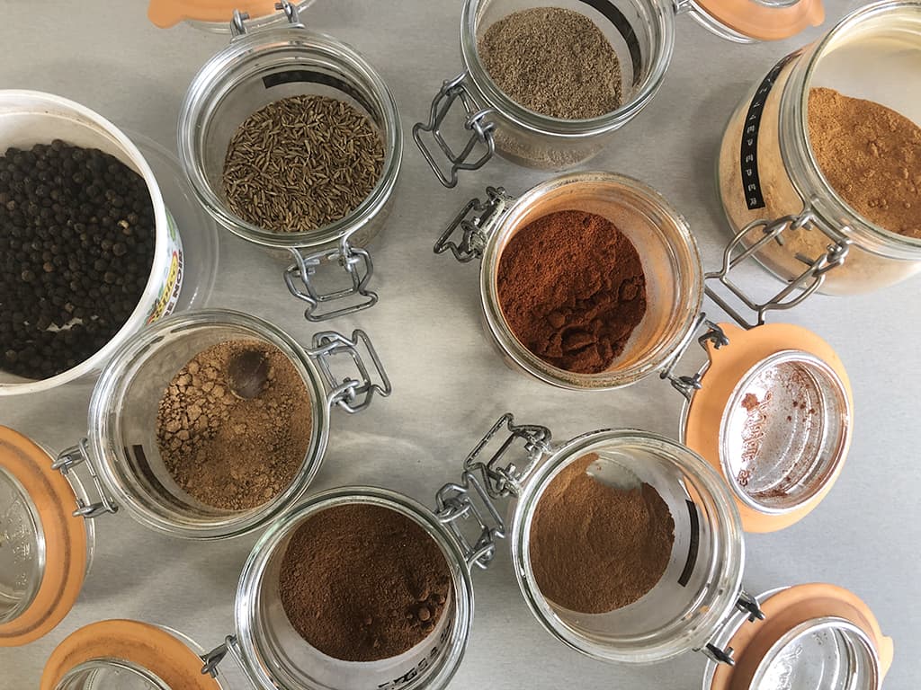 How to make tandoori spice mix
