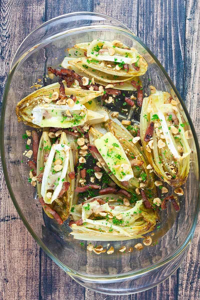 Baked chicory with brie