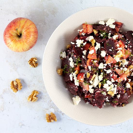 Beetroot salad with apple and feta